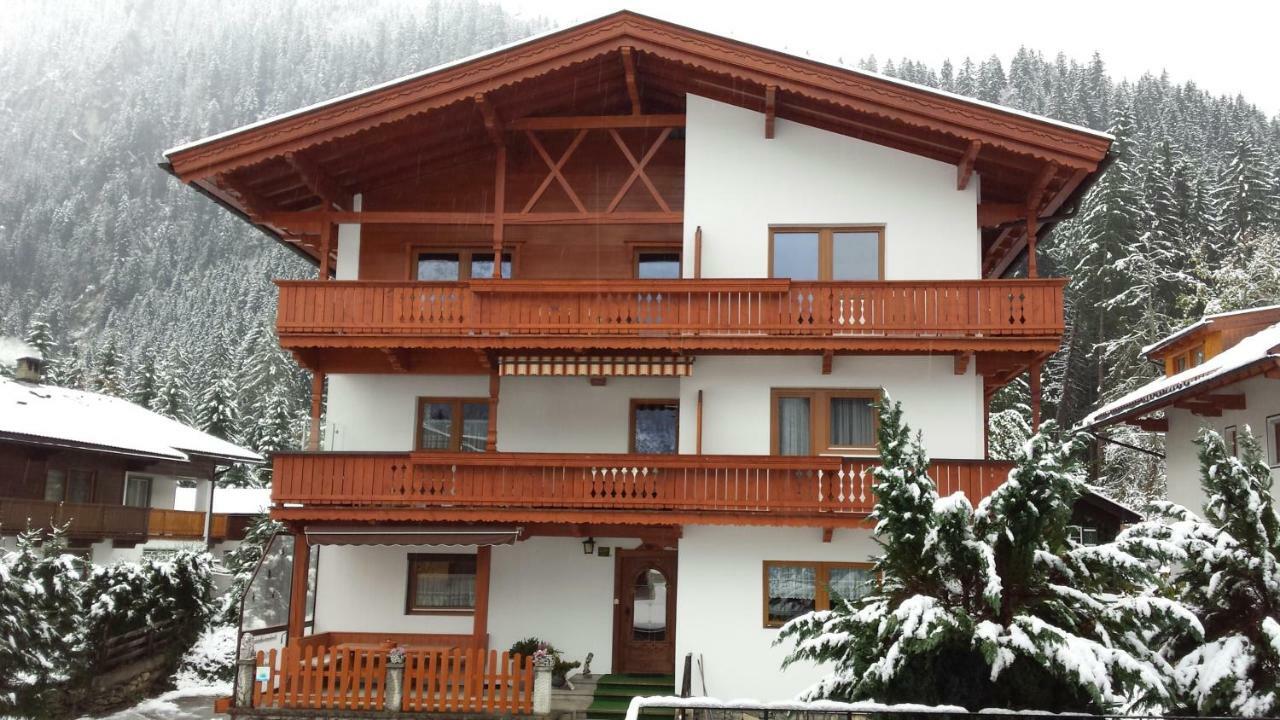 Pension Schwemberger Ohne Fruehstueck Mayrhofen Exterior foto