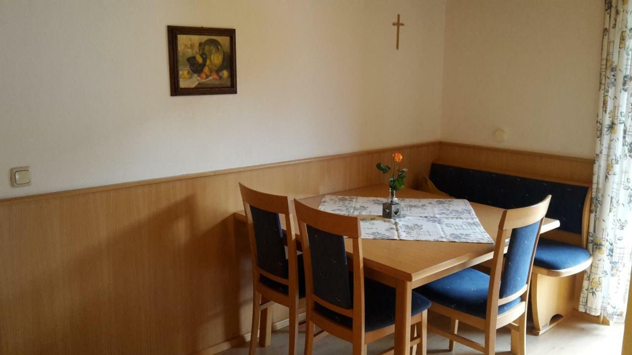 Pension Schwemberger Ohne Fruehstueck Mayrhofen Exterior foto